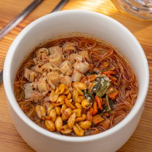 大瑪南洋蔬食 低卡純素酸辣粉