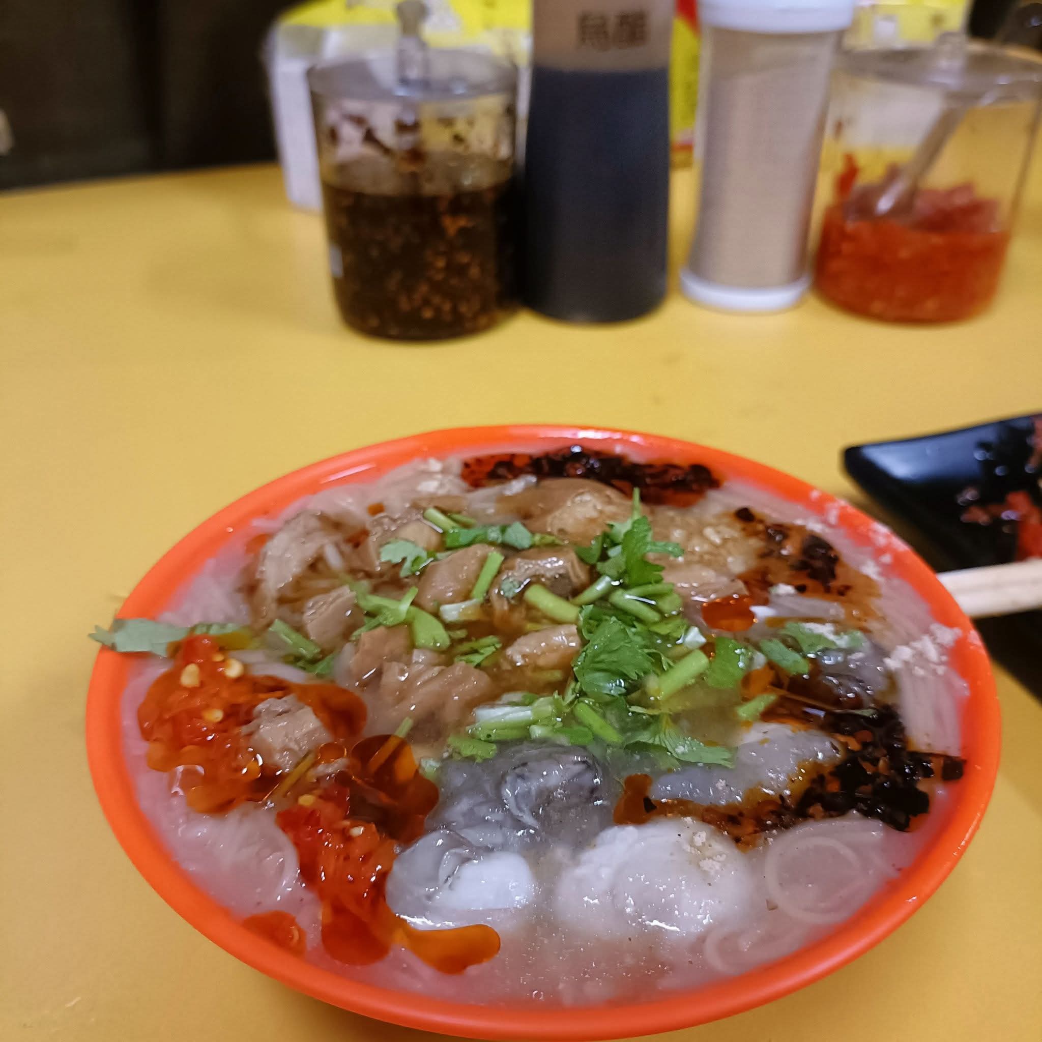 新品悅蚵仔麵線專業脆皮臭豆腐