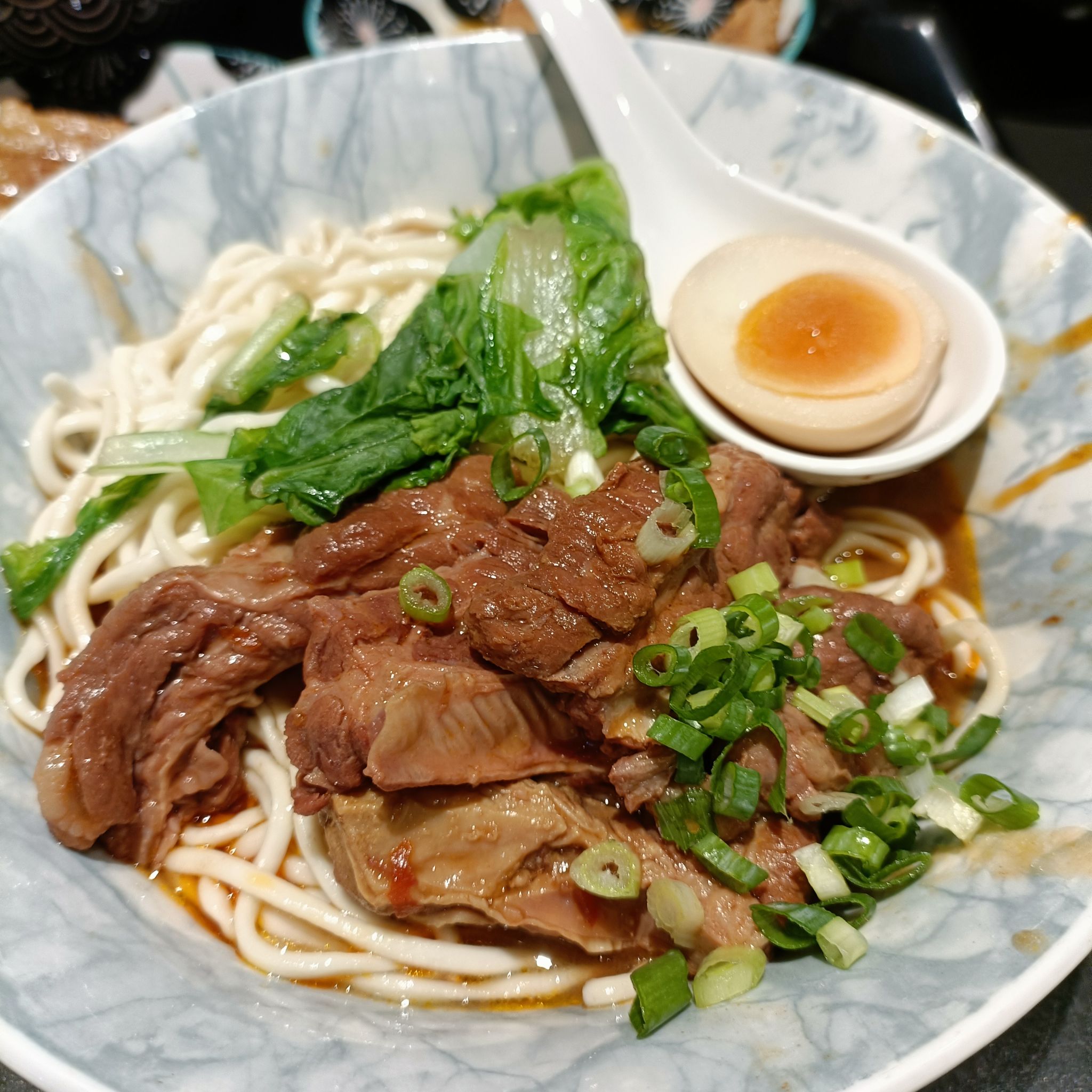 丁骨牛肉麵