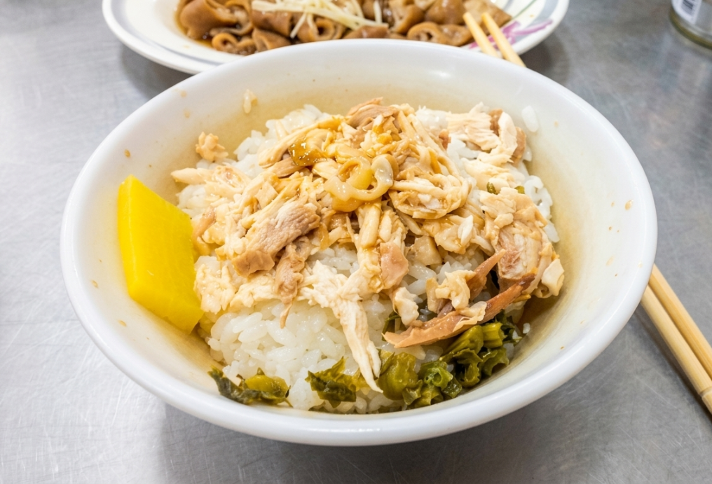 呆獅雞肉飯