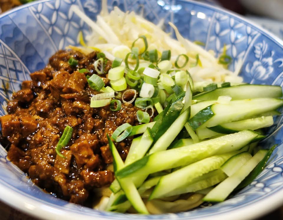 牛肉麵•雞湯(炸醬麵)
