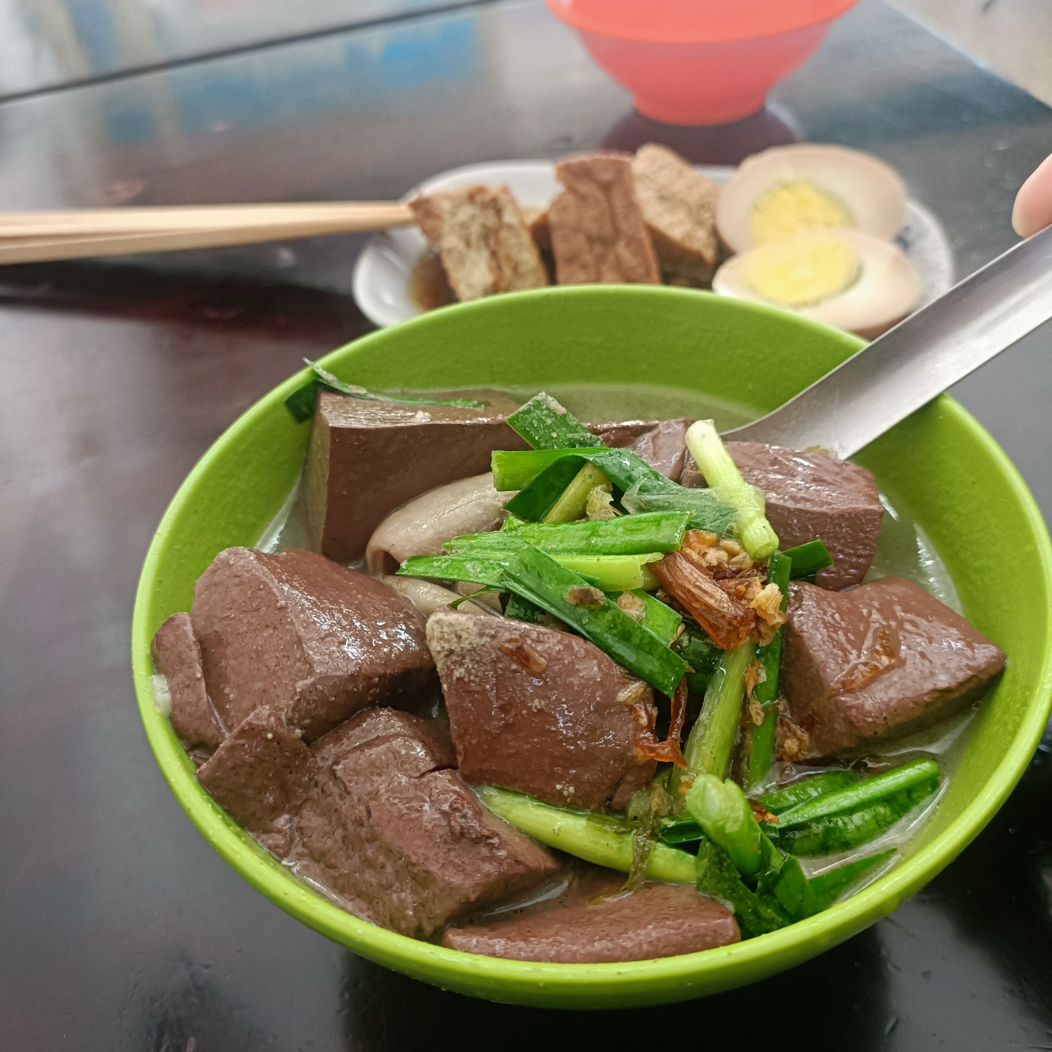 玠淶新莊 老牌豬血湯