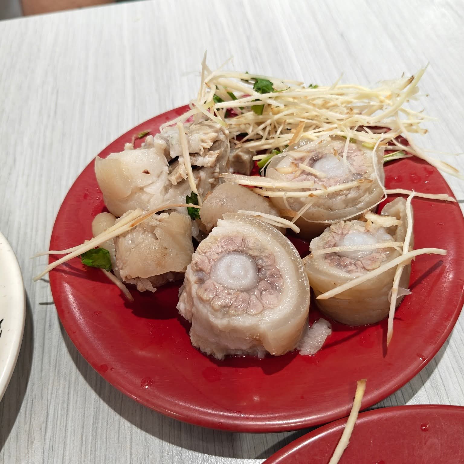 梁家米粉湯